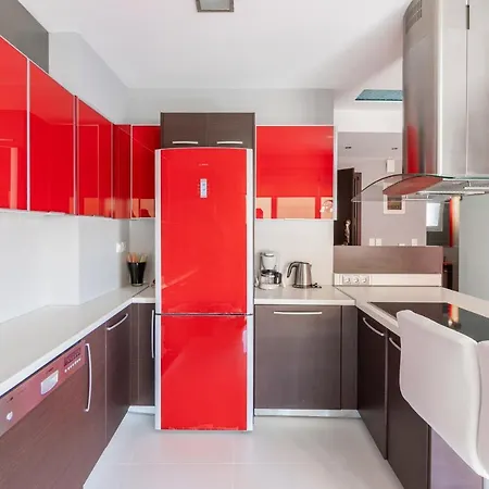 Luxury With Fireplace Near Center דירה הרקליון